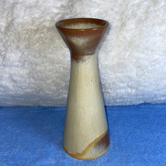 Vintage Frankoma Plainsman Taper Vase. - Picture 2 of 4